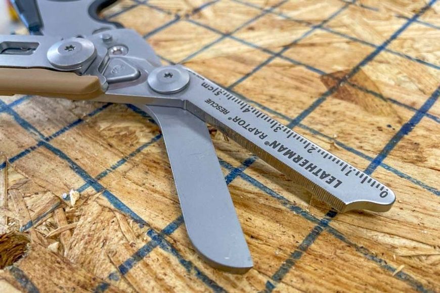 Ножиці мультифункціональні Leatherman Raptor Rescue, чорно-пісочні, чохол MOLLE 833062 фото