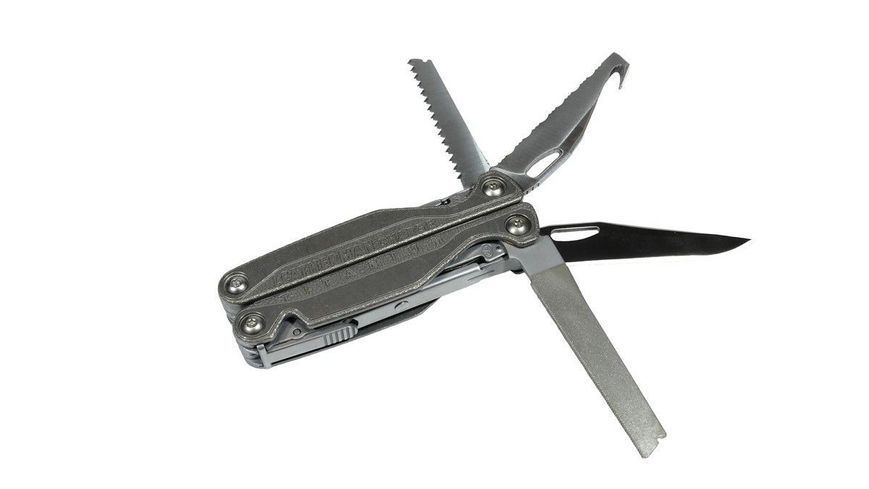 Мультиинструмент Leatherman Charge TTI Plus с чехлом 832528 фото