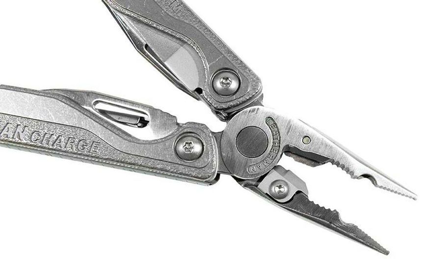 Мультиинструмент Leatherman Charge TTI Plus с чехлом 832528 фото